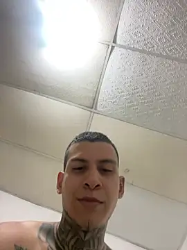 Andrew_san webcam