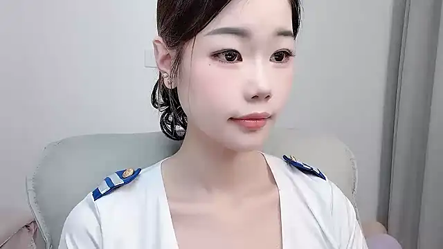 vivi_an