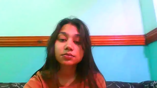 prettysmileaaliyah webcam
