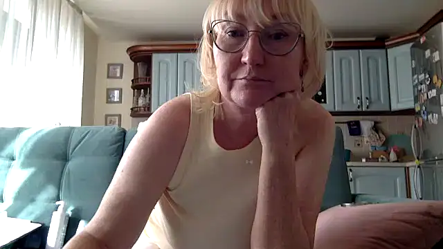 Zeyona live sex cam