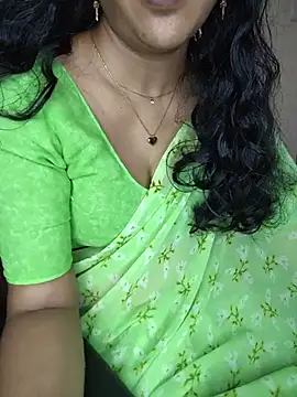 Cute-Smiely-Queen-Telugu
