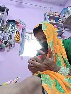 Pinki_cuti