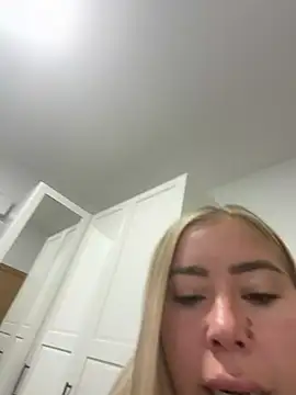 noraheavenxo webcam