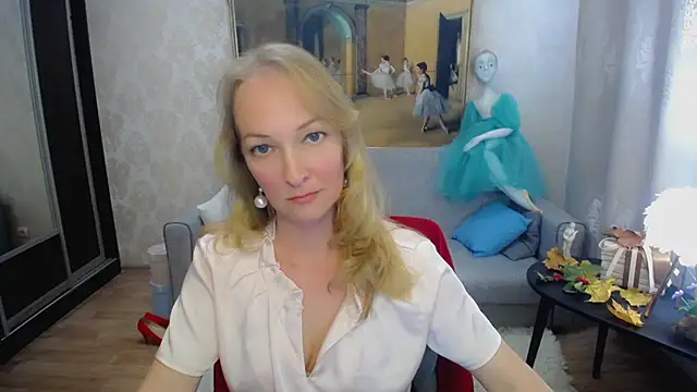 Alana_Solara webcam