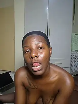 Savana_boobie