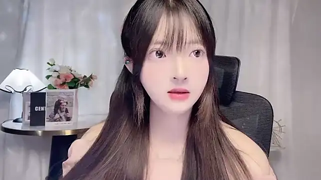 KK668866 webcam