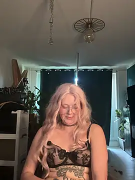LeaNorah69