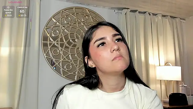 Belliinda_21 webcam