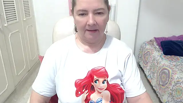 leonela_69 webcam