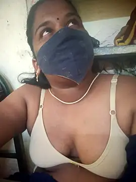 tamil_lady02 webcam