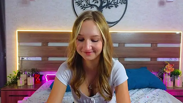 TinaPage webcam