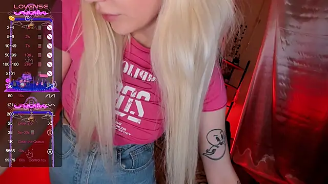 AnyaTaylor_