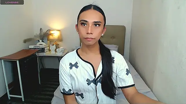 scarlet_smith7