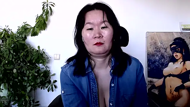 Akira_xx live cam on StripChat