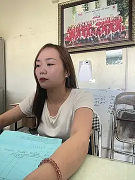 Lily_3324