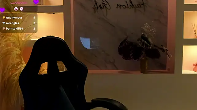 Modèle: CamilaHarperr_