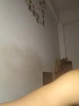 rudrathakur5621 (M twink) - Purchasing food for dogs
