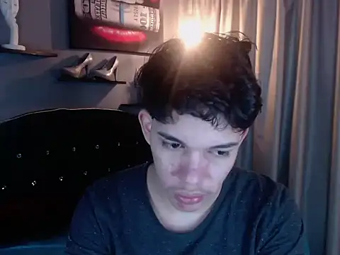 haku_nayro webcam