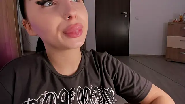 ScarlettJakobs webcam