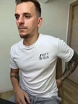 Huge_cock22cm