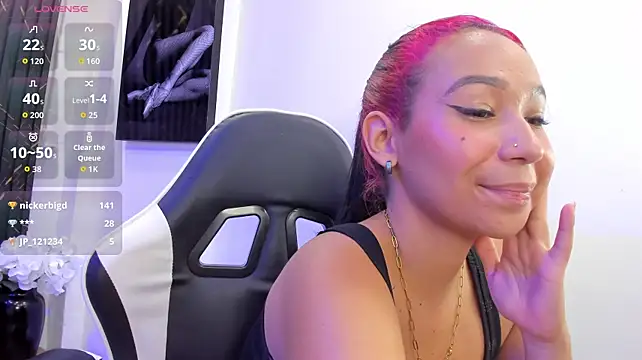 chloe_iraide webcam