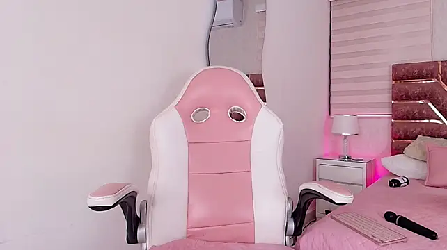 Amanda_klaire webcam
