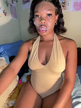 Bubble_Lips_Hun webcam