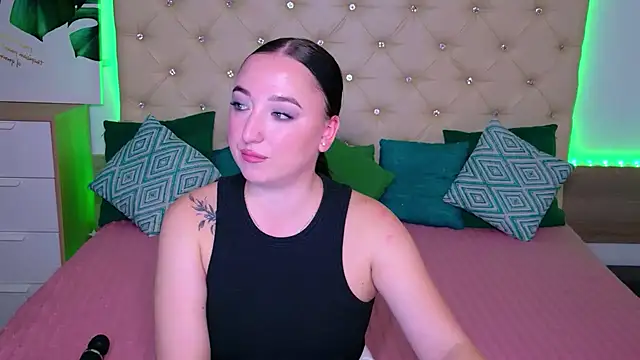 AVA_MAXIMUS live cam on StripChat