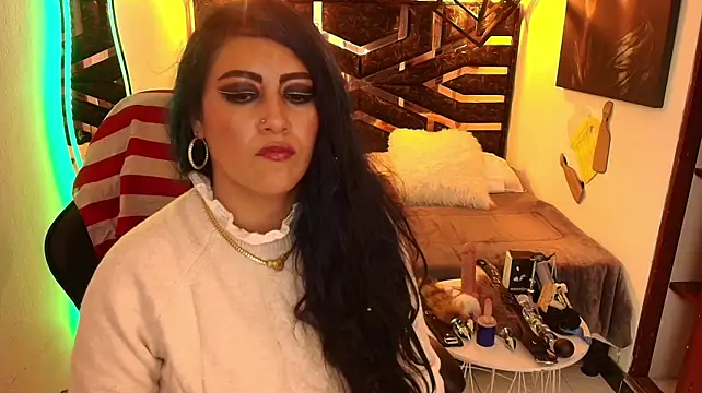 scarleth_blue webcam