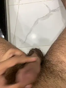 hornymale5667 webcam
