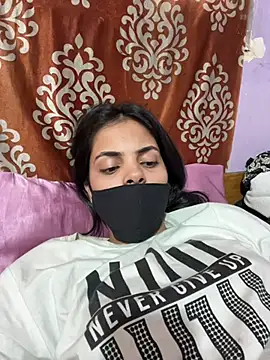 Sandhya_77 webcam