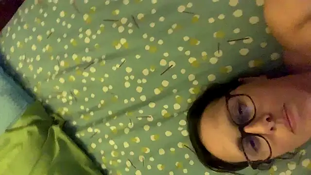 hotbrunettemass webcam