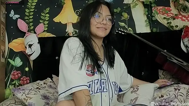 victoriia_thompson webcam