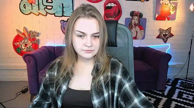 LissaTelor webcam