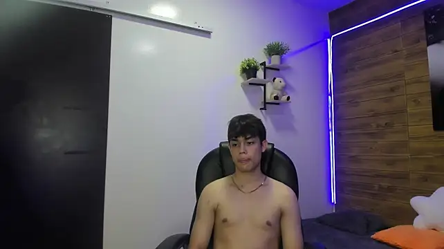 ivan_cooper webcam