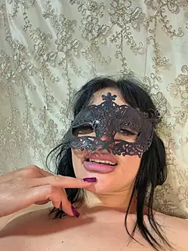 blackladyhot (F milf) - Due dita nella fella(dit)