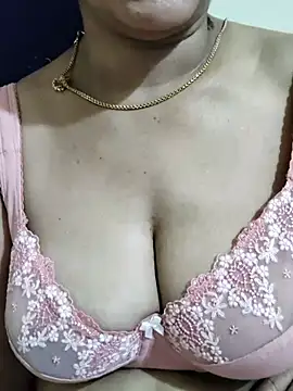 Raashi_15