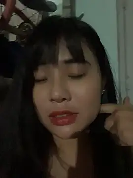 fishinggirl2k (F young) - fingering and ejaculating in public