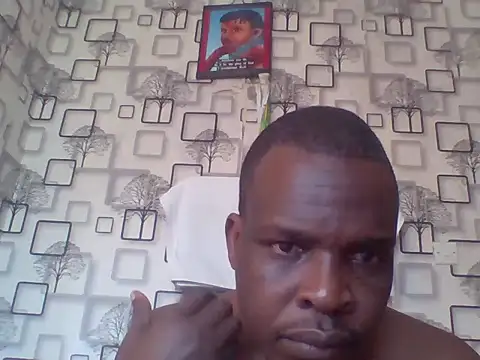 Chumba_001 live cam on StripChat