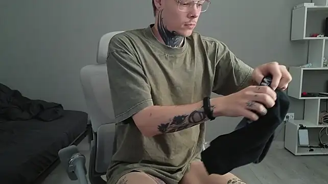 DENIS_HERE