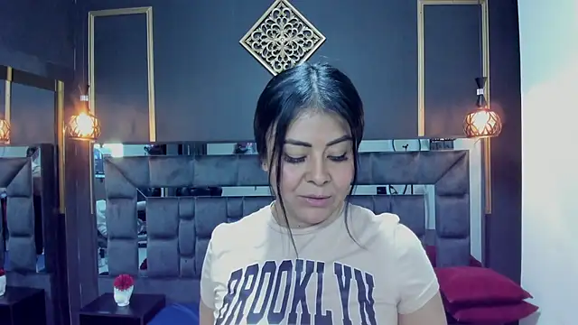 Aniajoness_