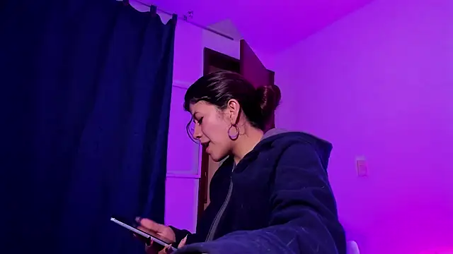 Raven_Rouge_