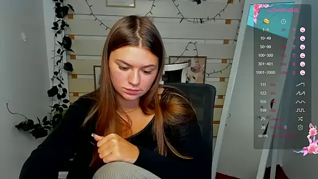 Josephine_Kiss webcam