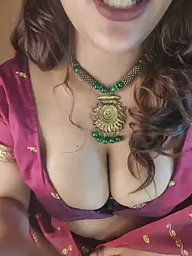 callmeshreya webcam