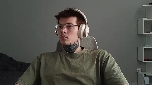 DENIS_HERE