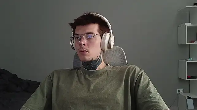DENIS_HERE