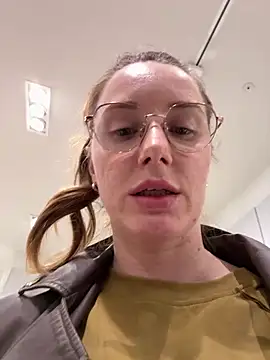 FReyja_44 webcam