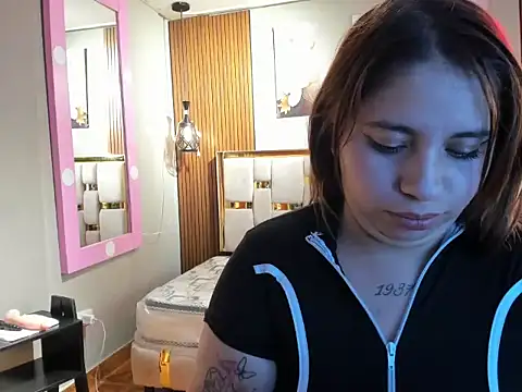 Adara_conor webcam