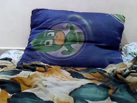 BaddestBitchee webcam