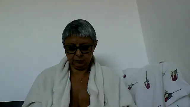 roseblak42 webcam